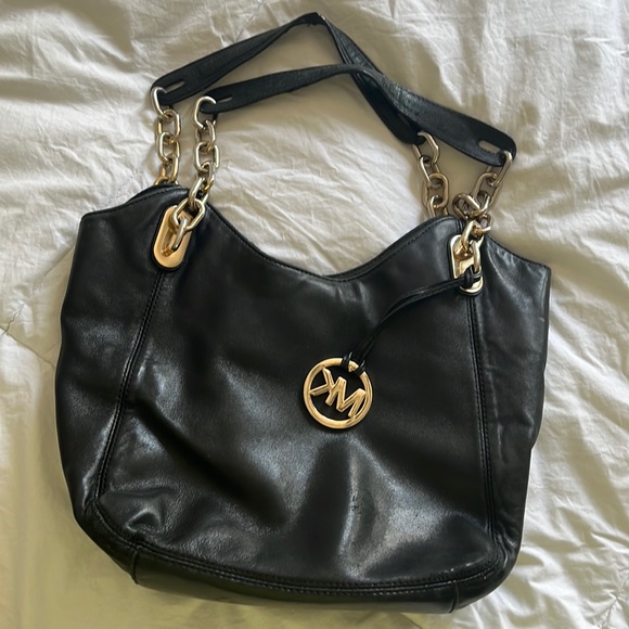 Micheal Kors Black Hobo Handbag - Picture 1 of 16